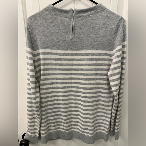 Talbots Gray and White Striped Mockneck Sweater M NWT - Picture 4 of 4